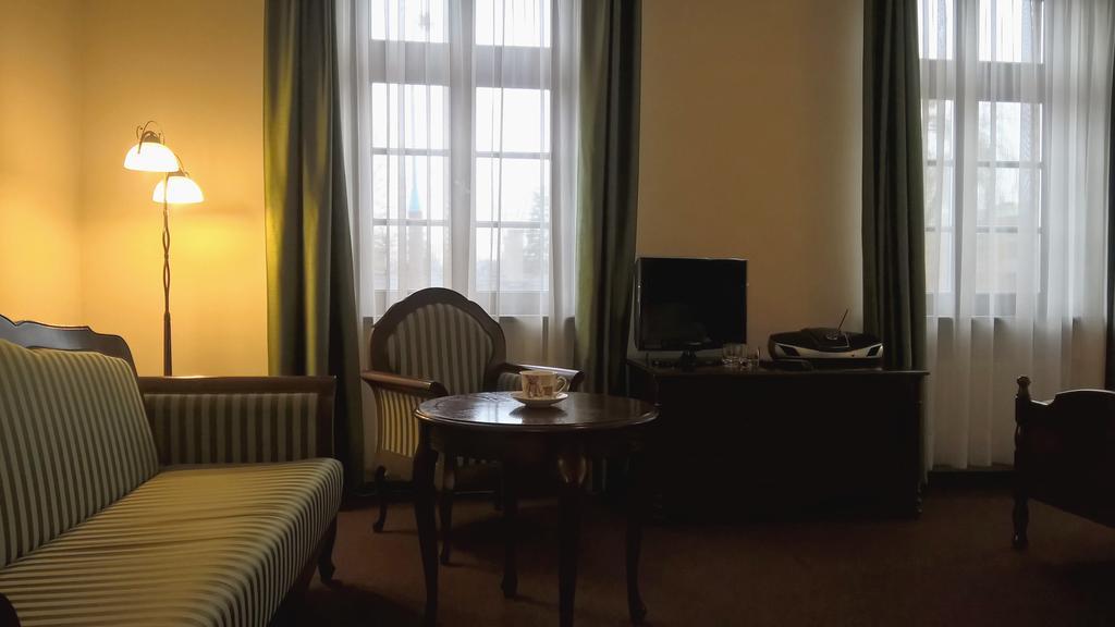 Bed and Breakfast Resursa Zyrardow Zimmer foto